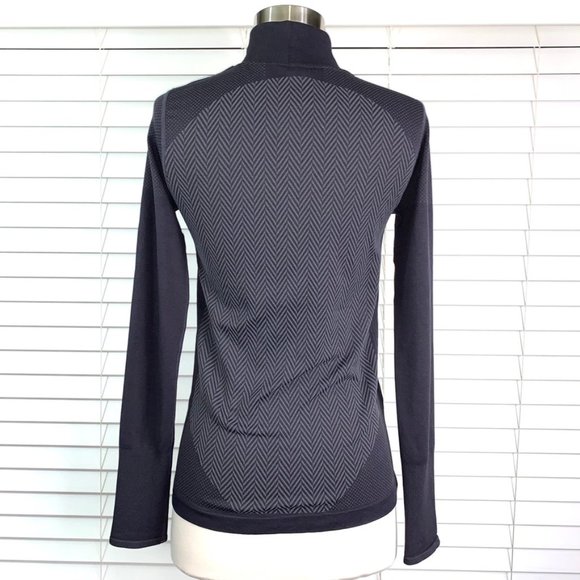 🚫SOLD! NWOT |•FABLETICS•| Athletic/Active Jacket - Picture 3 of 8